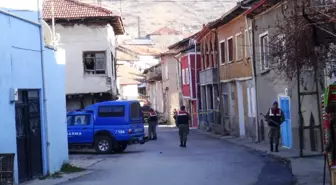 Komşular Birbirine Girdi: 1 Ölü, 1 Yaralı