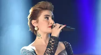 Sıla Yılbaşı Mesaisine Erken Başladı