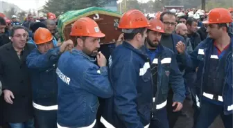 Trenin Altında Kalarak Öldü (2)