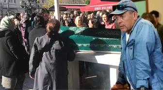 Hababam Sınıfı'nın Gariban Sefa'sı Mustafa Kemal Uzun Son Yolculuğuna Uğurlandı