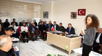 Muhtarlara Kadına Şiddet Anlatıldı