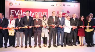 Adana'da 'Ev'leniyoruz Fuarı' Açıldı