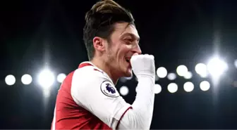 Mesut Özil'in Hayali Manchester United