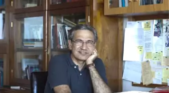 Orhan Pamuk'a Karadağ'dan Ödül