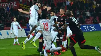 Balıkesirspor Baltok-Gazişehir Gaziantep: 1-0