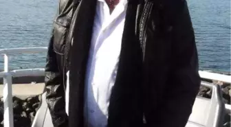Eşi ve 3 Çocuğunu Öldürüp İkinci Kattan Atlayan Şahıs Hayatını Kaybetti