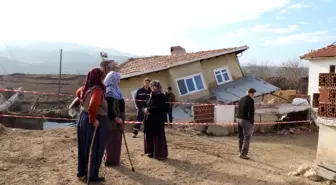 Göynük Belediye Başkanı Kemal Kazan: 'Heyelan Bölgesindeki Vatandaşımızı Mağdur Etmeyeceğiz'