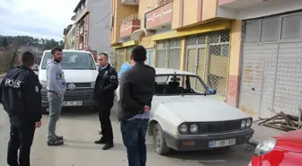 Yığılca'da Dört Araç Tahrip Edildi