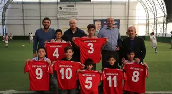 Minikler Futbol Turnuvası Başladı