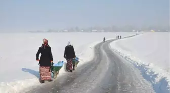 Yüksekova'da Köylülerin Su Çilesi