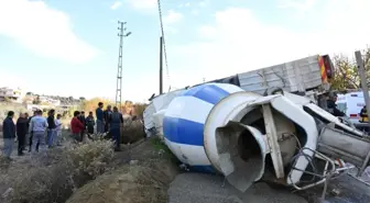 Mersin'de Trafik Kazası: 1 Ölü, 3 Yaralı