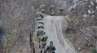 Kastamonu'daki Yangında Kaybolan Ailenin Bulunması İçin Komandolar, 30 km'lik Alanı Abluka Altına Aldı