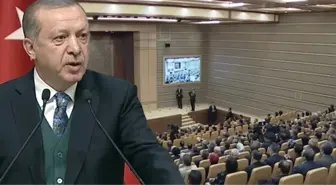 FETÖ Soruşturmasından Aklanan Necati Şaşmaz, Erdoğan'ı Ön Sıradan Dinledi