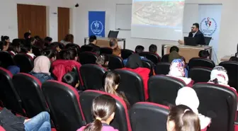 Gençlere Ağız ve Diş Sağlığı Semineri Verildi