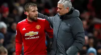 Luke Shaw'dan Mesaj Var