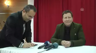 Fransız Piyanist ve Besteci Blet: 'Filistin İçin Konserlerime Devam Edeceğim'