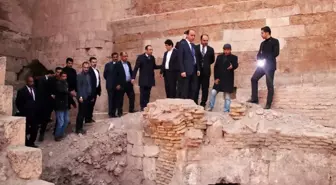 Şanlıurfa'da 12'nci Yüzyıl'dan Kalma Hamam Bulundu