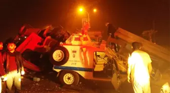 Tır Nöbet Tutan Polislerin Arasına Daldı