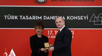 Türk Tasarım Danışma Konseyi Onur Ödülü Bahar Korçan'ın