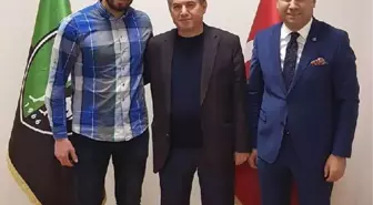 Denizlispor Eski Oyuncusu Bülent Ertuğrul'u Sportif Direktörlük Görevine Getirdi