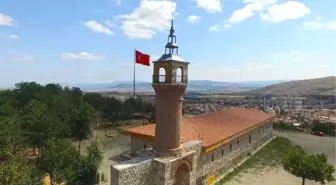 Sezar'ın 'Veni, Vidi, Vici' Dediği Zile Kalesi'ne Ziyaretçi Akını