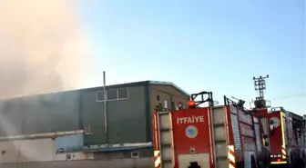 Tekirdağ'da Mobilya Fabrikasında Yangın