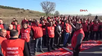 Kocaeli-İşten Çıkarılan İşçiler Organize Sanayi Bölgesinde Yürüdü