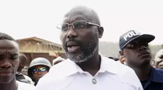 Eski Futbolcu George Weah Liberya Devlet Başkanı Oldu