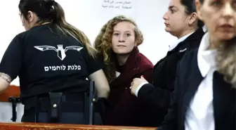 Twitter, Filistinli Ahed Al Tamimi'nin Hesabını Sildi