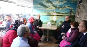 Erdoğan'a Kastamonu'da Çay İkram Edildi
