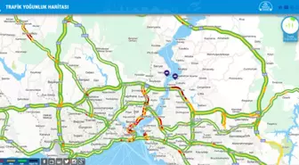 İstanbul'da Trafik Yılbaşı Tatiline Çıktı: Yollar Bomboş