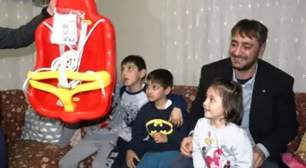 Minik Özge, Yeni Yıla Yeni Umutlarla Giriyor