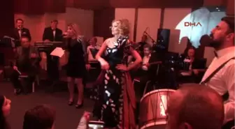 Denizli Petek Dinçöz'den Yılbaşı Konseri