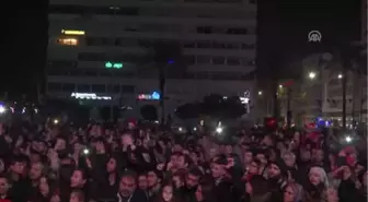 İzmirliler Yeni Yıla Mirkelam Konseriyle Girdi
