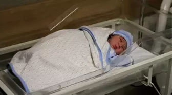 Konya'da Yeni Yılın İlk Bebeği Dünyaya Geldi