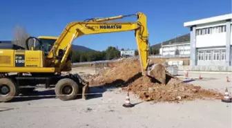 Üniversite Yerleşkesinde Göçük Altında Kalan İşçi Öldü