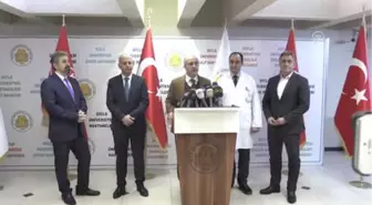 Hıv Taşıyıcısı Kadının Doğumuna Girmeyen Doktorlara Soruşturma