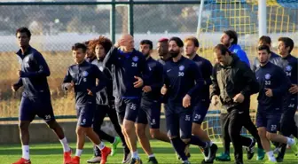 Adana Demirspor'da Aydın Yılmaz ve Kubilay Sönmez Kampa Katıldı