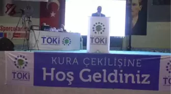 Aksaray'da 807 Kişi TOKİ'den Ev Sahibi Oldu