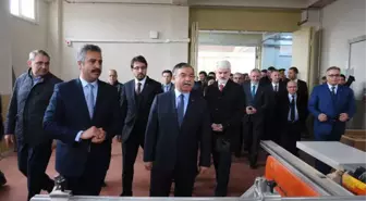 Bakan Yılmaz'dan Öğrenciye İş Güvenliği Uyarısı