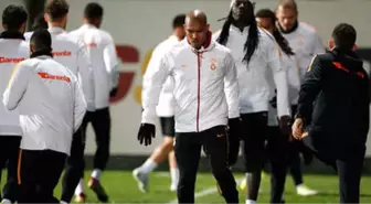 Galatasaraylı Nigel de Jong, Transfer Görüşmesi İçin Türkiye'den Ayrıldı