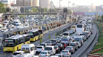 Otomobillerin Şehir Merkezine Girişi Sınırlanacak