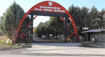 Gaziantepspor'da Kadro Dışı Bırakılan Futbolculara Destek