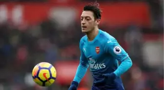 Arsenal'da Ayın Futbolcusu Mesut Özil