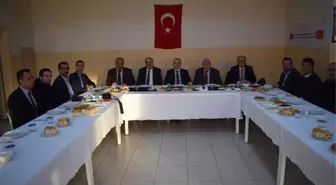 Kaymakam Güven'den Gazetecilere Teşekkür Belgesi