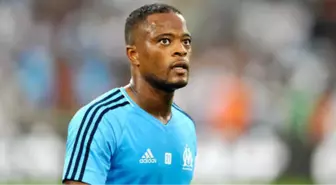 Galatasaray'ın Gündeminde Olan Patrice Evra'ya Real Betis Talip Oldu