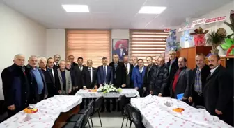 Rize Valisi Erdoğan Bektaş, Muhtarlarla Bir Araya Geldi