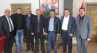 Develi Belediyesi'nde Emekli Olan İşçilere Plaket Verildi