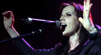 The Cranberries'in Solisti Hayatını Kaybetti