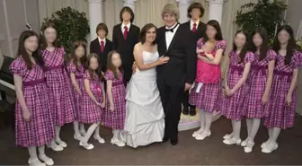 13 Çocuğunu Evde Esir Tutan Çift Yakalandı, Çocuklar Yatağa Zincirlenmiş Halde Bulundu